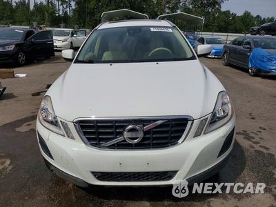 Piąte zdjęcie samochodu w środku: 2011 VOLVO XC60 3.2 VIN:YV4952DL7B2214447 - miniatura