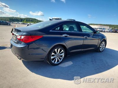 Trzecie zdjęcie samochodu z tyłu: 2013 HYUNDAI SONATA SE VIN:5NPEC4AC4DH525729 - miniatura