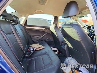 Zdjęcie 10 z 12 samochodu: 2017 VOLKSWAGEN PASSAT R-LINE VIN:1VWDT7A32HC020199 - miniatura