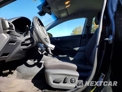 Zdjęcie 7 z 12 samochodu: 2019 HYUNDAI IONIQ SEL VIN:KMHC75LC6KU129007 - miniatura