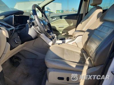Zdjęcie 7 z 13 samochodu: 2013 FORD C-MAX PREMIUM VIN:1FADP5CU7DL516567 - miniatura