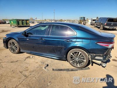 Drugie zdjęcie samochodu z przodu: 2018 TOYOTA CAMRY XSE VIN:4T1B61HK4JU620021 - miniatura