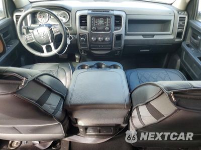 Zdjęcie 8 z 12 samochodu: 2018 RAM 1500 ST VIN:1C6RR6KG1JS296962 - miniatura