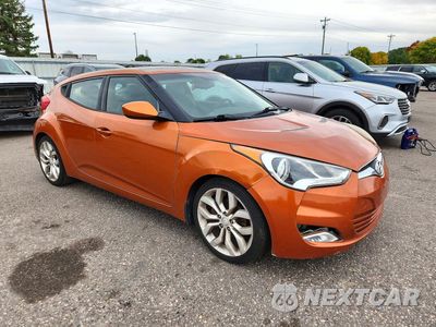 Czwarte zdjęcie samochodu z boku: 2012 HYUNDAI VELOSTER BASE VIN:KMHTC6AD6CU066277 - miniatura