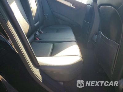 Zdjęcie 10 z 12 samochodu: 2014 MERCEDES-BENZ C 300 4MATIC VIN:WDDGF8AB4ER309720 - miniatura