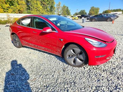 Czwarte zdjęcie samochodu z boku: 2018 TESLA MODEL 3 VIN:5YJ3E1EAXJF048016 - miniatura
