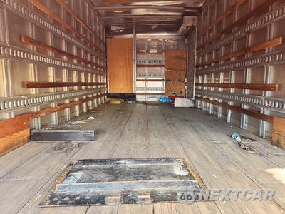 Zdjęcie 10 z 13 samochodu: 2018 HINO 195 BOX TRUCK VIN:JHHSDM2H3JK006305 - miniatura