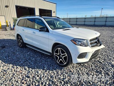 Czwarte zdjęcie samochodu z boku: 2017 MERCEDES-BENZ GLS 550 4MATIC VIN:4JGDF7DE9HA931791 - miniatura