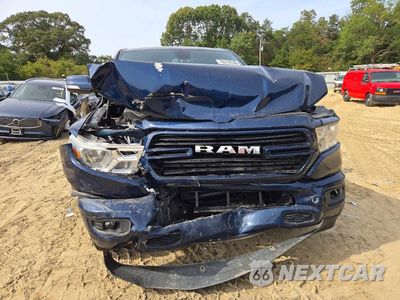 Piąte zdjęcie samochodu w środku: 2019 RAM 1500 BIG HORN/LONE STAR VIN:1C6SRFBT2KN665004 - miniatura