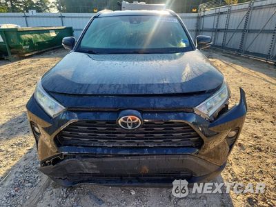 Piąte zdjęcie samochodu w środku: 2020 TOYOTA RAV4 XLE VIN:2T3W1RFV4LC050867 - miniatura