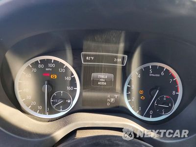 Zdjęcie 9 z 14 samochodu: 2018 INFINITI QX30 ESSENTIAL VIN:SJKCH5CP8JA005306 - miniatura