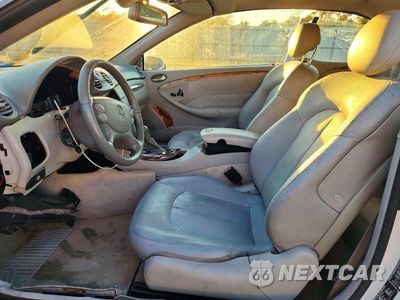 Zdjęcie 7 z 12 samochodu: 2005 MERCEDES-BENZ CLK 320 VIN:WDBTK65G85T040220 - miniatura