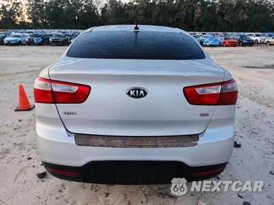 Zdjęcie 6 z 13 samochodu: 2014 KIA RIO LX VIN:KNADM4A39E6341274 - miniatura