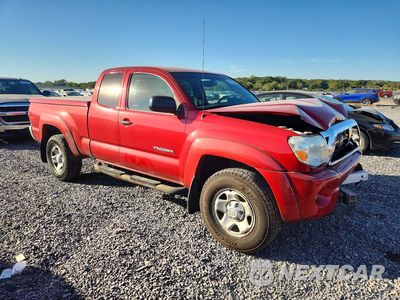 Czwarte zdjęcie samochodu z boku: 2011 TOYOTA TACOMA V6 VIN:5TFUU4EN9BX016130 - miniatura