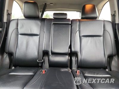 Zdjęcie 10 z 13 samochodu: 2019 TOYOTA HIGHLANDER XLE VIN:5TDJZRFH8KS619943 - miniatura