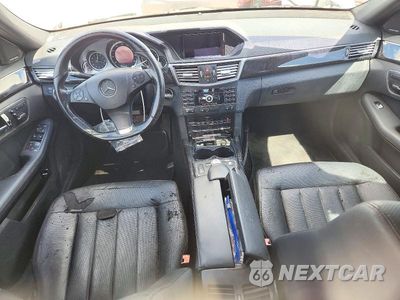 Zdjęcie 8 z 12 samochodu: 2010 MERCEDES-BENZ E 550 VIN:WDDHF7CB4AA197957 - miniatura