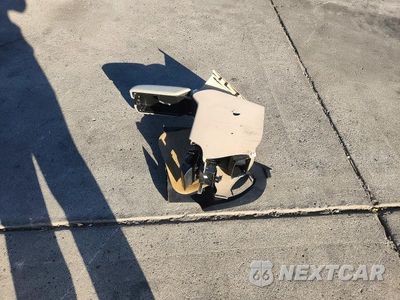 Zdjęcie 12 z 13 samochodu: 2003 TOYOTA AVALON XLS VIN:4T1BF28B83U334147 - miniatura
