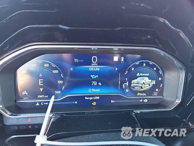 Zdjęcie 9 z 12 samochodu: 2023 CHEVROLET SILVERADO K1500 RST VIN:1GCUDEED4PZ131596 - miniatura