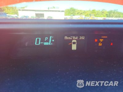 Zdjęcie 9 z 12 samochodu: 2014 TOYOTA PRIUS C ONE VIN:JTDKDTB38E1074810 - miniatura