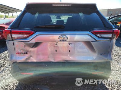 Zdjęcie 6 z 13 samochodu: 2019 TOYOTA RAV4 XLE VIN:JTMW1RFV5KD510628 - miniatura