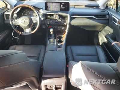 Zdjęcie 8 z 14 samochodu: 2021 LEXUS RX 350 L VIN:JTJHZKFA0M2032863 - miniatura
