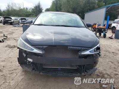 Piąte zdjęcie samochodu w środku: 2019 HYUNDAI ELANTRA SEL VIN:5NPD84LF5KH412759 - miniatura
