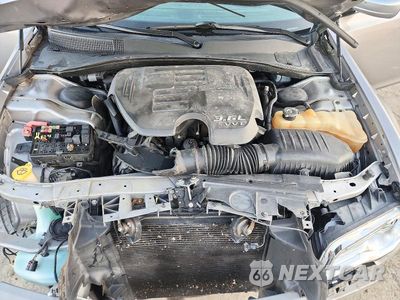 Zdjęcie 11 z 13 samochodu: 2018 CHRYSLER 300 TOURING VIN:2C3CCAAG7JH117291 - miniatura