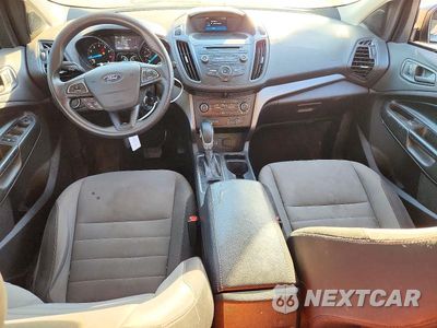 Zdjęcie 8 z 13 samochodu: 2018 FORD ESCAPE S VIN:1FMCU0F71JUB83601 - miniatura