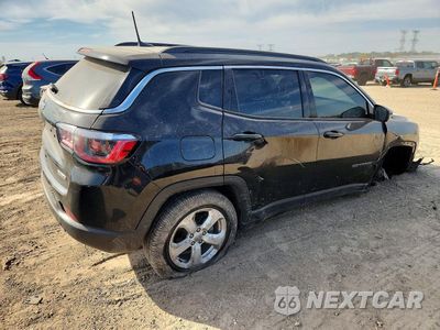 Trzecie zdjęcie samochodu z tyłu: 2019 JEEP COMPASS LATITUDE VIN:3C4NJDBBXKT631014 - miniatura
