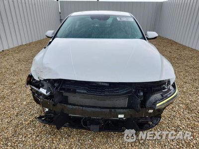 Piąte zdjęcie samochodu w środku: 2025 HYUNDAI ELANTRA LIMITED VIN:KMHLP4DGXSU996891 - miniatura