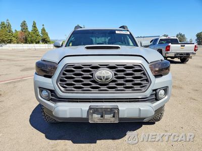 Piąte zdjęcie samochodu w środku: 2021 TOYOTA TACOMA TRD SPORT VIN:3TMBZ5DN4MM031403 - miniatura