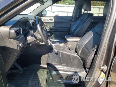 Zdjęcie 7 z 13 samochodu: 2020 FORD EXPLORER XLT VIN:1FMSK7DHXLGA35342 - miniatura