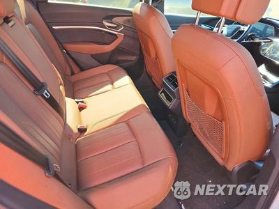 Zdjęcie 11 z 13 samochodu: 2022 AUDI E-TRON PREMIUM PLUS VIN:WA1LAAGEXNB012826 - miniatura