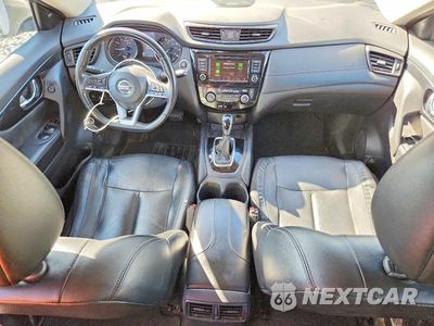 Zdjęcie 8 z 12 samochodu: 2018 NISSAN ROGUE SL VIN:5N1AT2MV5JC768985 - miniatura