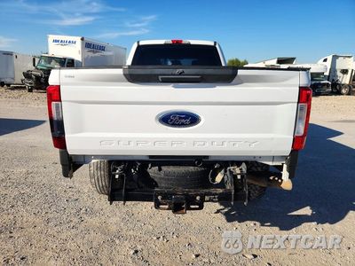 Zdjęcie 6 z 14 samochodu: 2019 FORD F350 SUPER DUTY VIN:1FT8W3BT3KEG71050 - miniatura