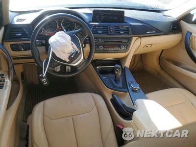 Zdjęcie 8 z 12 samochodu: 2015 BMW 328 XI SULEV VIN:WBA3B5G57FNS19729 - miniatura