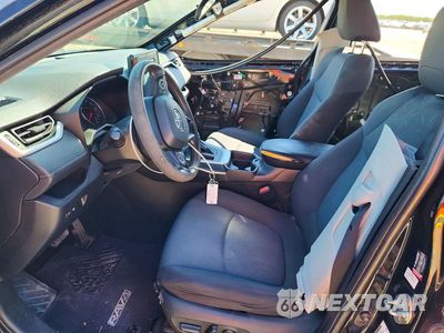 Zdjęcie 7 z 13 samochodu: 2020 TOYOTA RAV4 XLE VIN:2T3W1RFV6LC051065 - miniatura