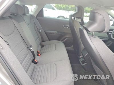 Zdjęcie 10 z 12 samochodu: 2025 KIA K4 EX VIN:3KPFU4DE3SE030678 - miniatura