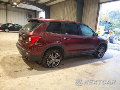 Trzecie zdjęcie samochodu z tyłu: 2019 HONDA PASSPORT EXL VIN:5FNYF8H52KB016849 - miniatura