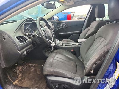 Zdjęcie 7 z 12 samochodu: 2015 CHRYSLER 200 LIMITED VIN:1C3CCCAB2FN538205 - miniatura