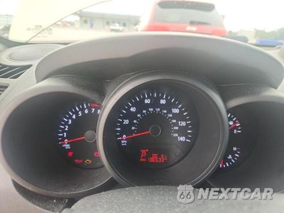 Zdjęcie 9 z 12 samochodu: 2013 KIA SOUL BASE VIN:KNDJT2A54D7554592 - miniatura