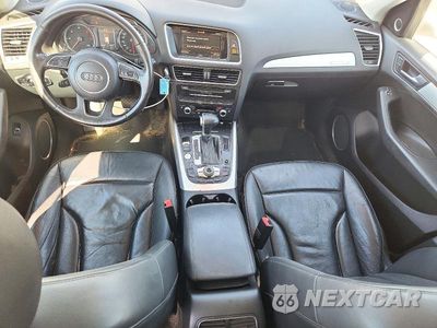 Zdjęcie 8 z 12 samochodu: 2015 AUDI Q5 TDI PREMIUM PLUS VIN:WA1CMAFP3FA040940 - miniatura