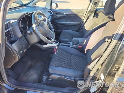Zdjęcie 7 z 13 samochodu: 2016 HONDA FIT LX VIN:JHMGK5H57GX026603 - miniatura