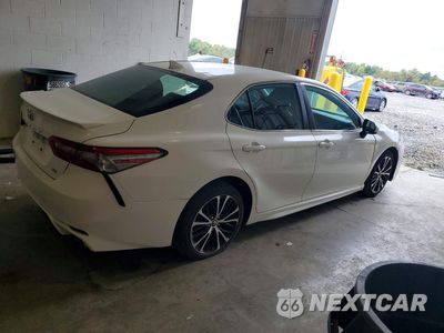 Trzecie zdjęcie samochodu z tyłu: 2019 TOYOTA CAMRY SE VIN:4T1B11HK1KU227075 - miniatura