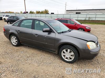 Czwarte zdjęcie samochodu z boku: 2005 FORD FIVE HUNDRED SE VIN:1FAFP26135G161738 - miniatura