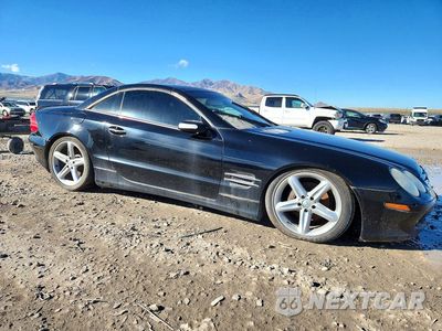 Czwarte zdjęcie samochodu z boku: 2004 MERCEDES-BENZ SL 500 VIN:WDBSK75F04F080569 - miniatura