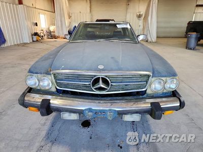 Piąte zdjęcie samochodu w środku: 1984 MERCEDES-BENZ 380 SL VIN:WDBBA45A8EA007809 - miniatura