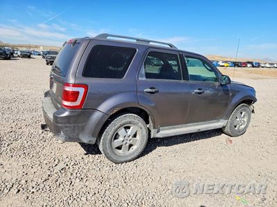 Trzecie zdjęcie samochodu z tyłu: 2012 FORD ESCAPE XLT VIN:1FMCU9DGXCKB81318 - miniatura