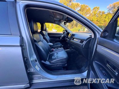 Zdjęcie 11 z 14 samochodu: 2020 MITSUBISHI OUTLANDER SE VIN:JA4AZ3A34LZ029032 - miniatura