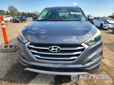 Piąte zdjęcie samochodu w środku: 2017 HYUNDAI TUCSON SPORT VIN:KM8J3CA25HU384483 - miniatura